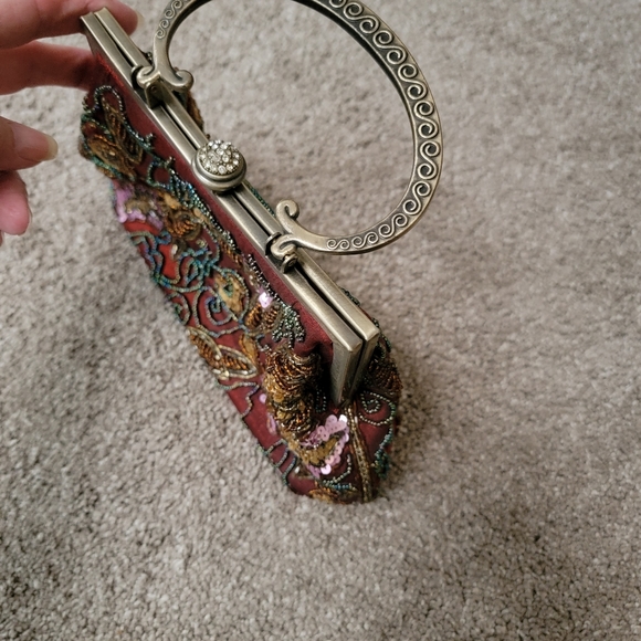 Beaded Handbag - Picture 2 of 4